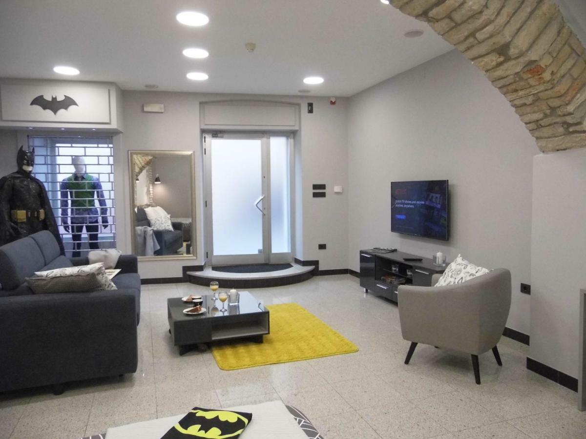 Apartmán Batcave Pula Exteriér fotografie
