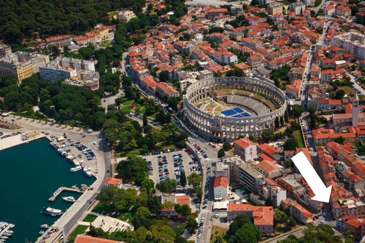 Apartmán Batcave Pula Exteriér fotografie